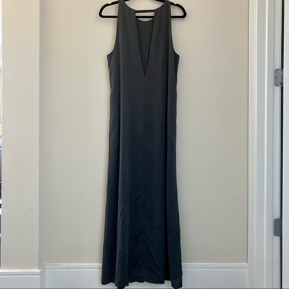 Lunya Washable Silk Racer Dress, Meditative Grey - Picture 6 of 6